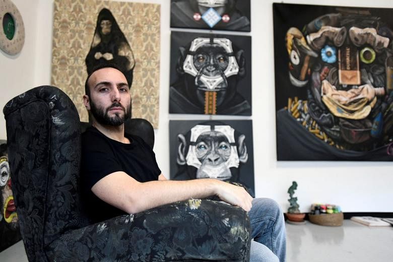Orang Italia menyangkal rasisme, kata akademisi terkemuka, di tengah perselisihan tentang karya seni kera