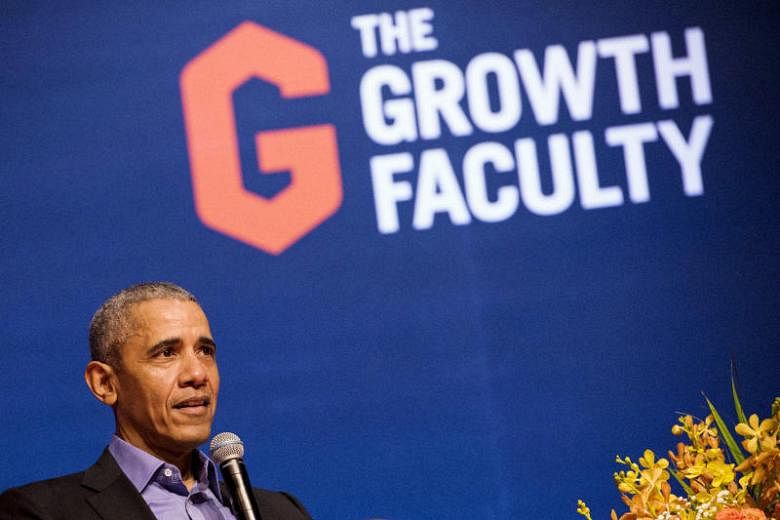 Bukan hanya kepemimpinan, kita menghadapi tantangan kewarganegaraan global, kata mantan presiden AS Barack Obama