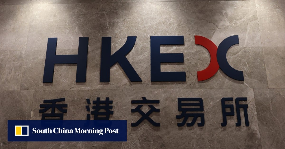 Operator bursa saham Hong Kong HKEX melihat laba tergelincir 13% karena omset yang lebih rendah, lebih sedikit listing yang membebani